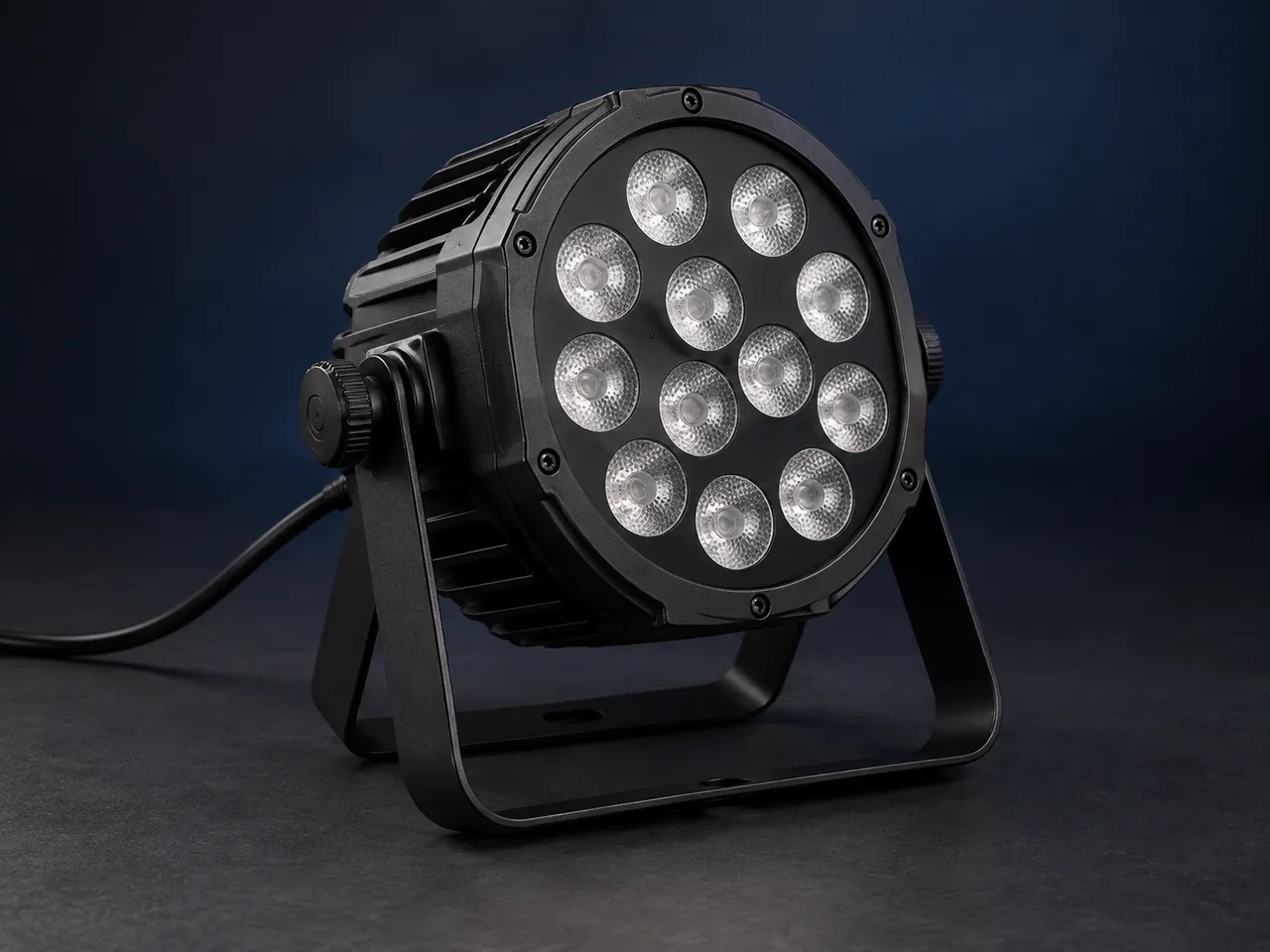 Corded LED PAR wash light
